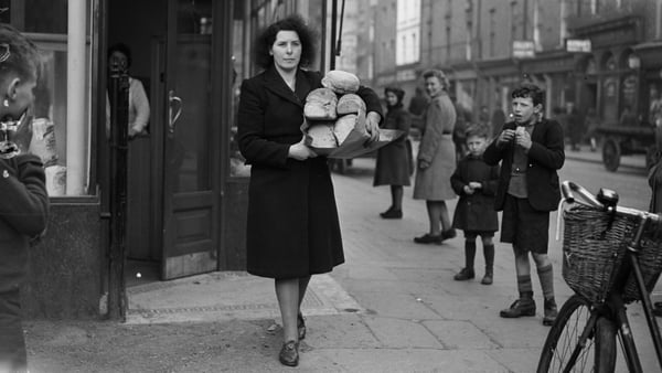 Anyone for some sourdough? A woman leaves a Dublin bakery in the 1940s with all the bread. Photo: J. Merriman/Keystone Features via Gerry Images