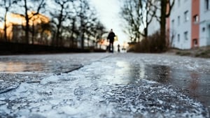 Ice warning as temperatures forecast to fall below -3C